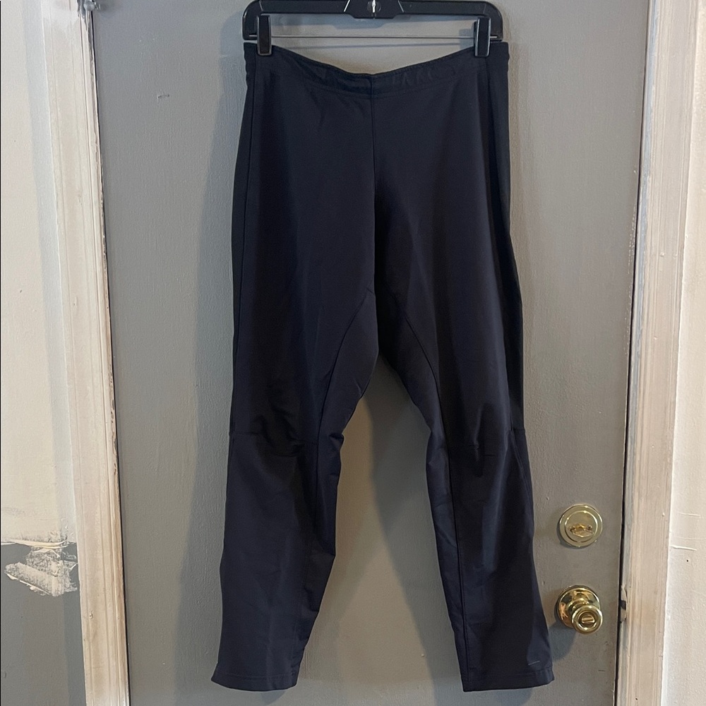 REI Women's Black Hiking Track Pant Size‎ Medium Short